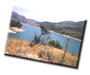 Fiume e lago Dirillo